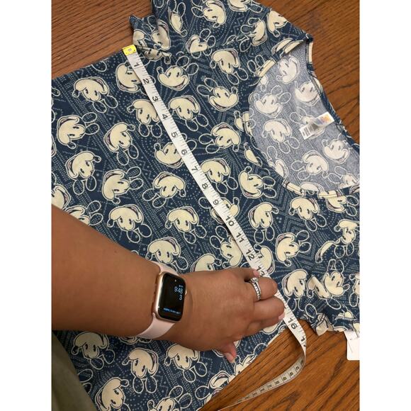 NWT Lularoe Disney Classic T Shirt- Vintage Mickey Mouse- Size XXS - Picture 5 of 7
